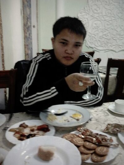  ,   Nurbolats, 32 ,   