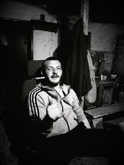  ,   Miha, 25 ,   ,   