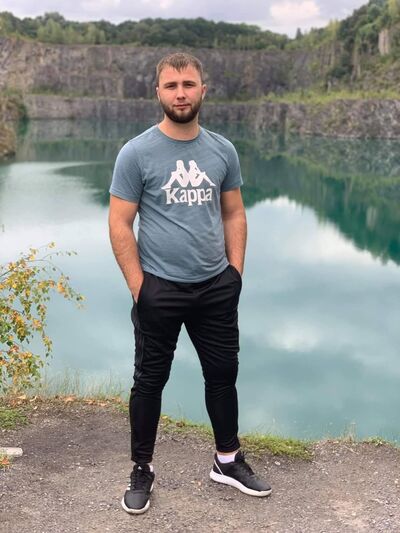  ,   Slavik, 26 ,   ,   , c , 
