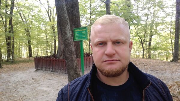  ,   Alex, 40 ,   , 