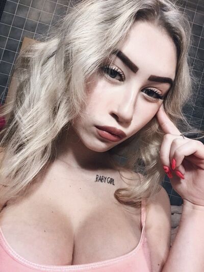  ,   Marina, 23 ,   