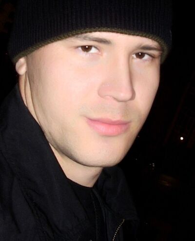  ,   Ruslan R, 40 ,  