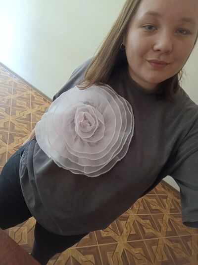  ,   Anastasia, 25 ,     , c 