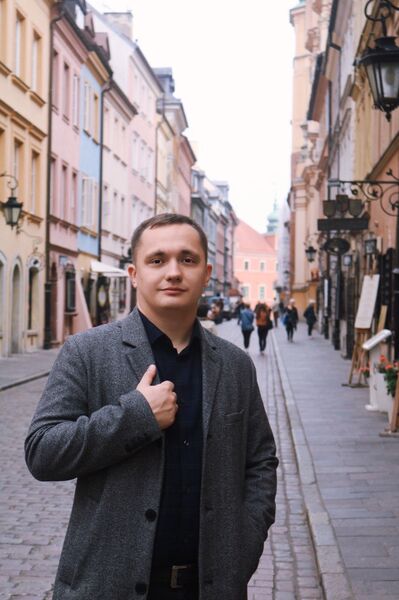  ,   Volodymyr, 33 ,   ,   , 