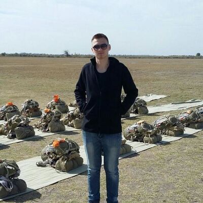  ,   Tim, 27 ,   