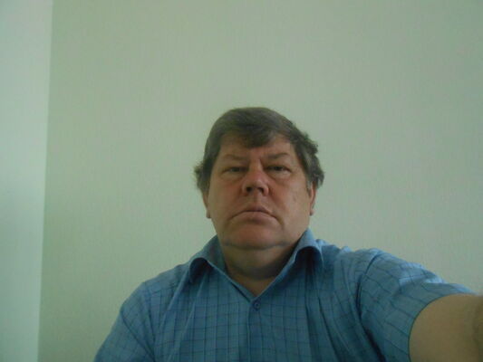  ,   Viktor, 53 ,   