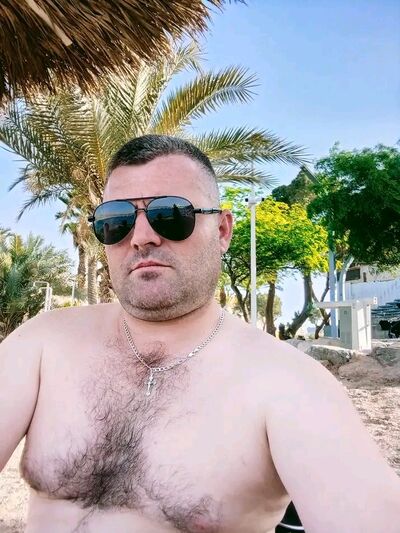  ,   Vadim, 42 ,   ,   