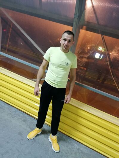  ,   Sex, 35 ,   ,   