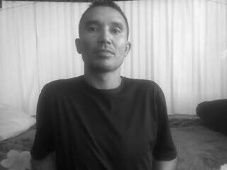  7934007  Islam, 43 ,    