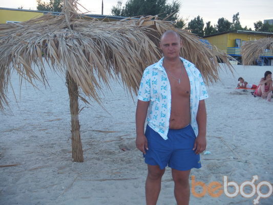   ,   Maks, 39 ,   