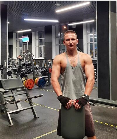  ,   Vladislav, 35 ,   ,   