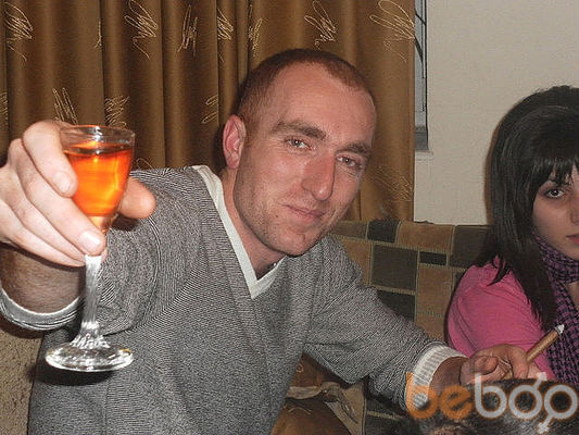 ,   David, 41 ,     , c 
