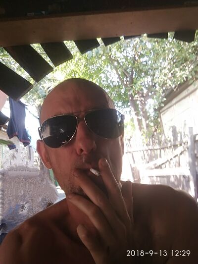  ,   Alex, 47 ,   ,   , c 