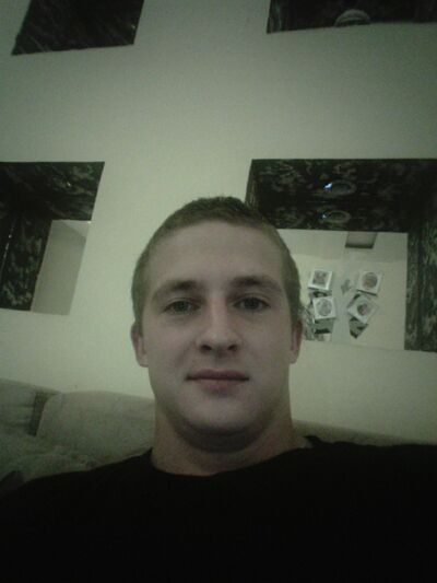  ,   Vlad, 27 ,   