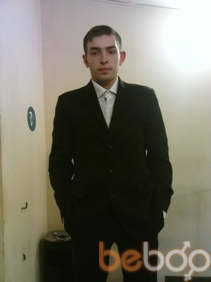  ,   Anton, 37 ,   