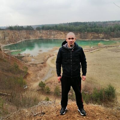  ,   Serhii, 37 ,   ,   , c , 