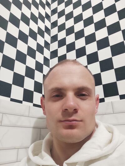  ,   Dima, 32 ,   ,   