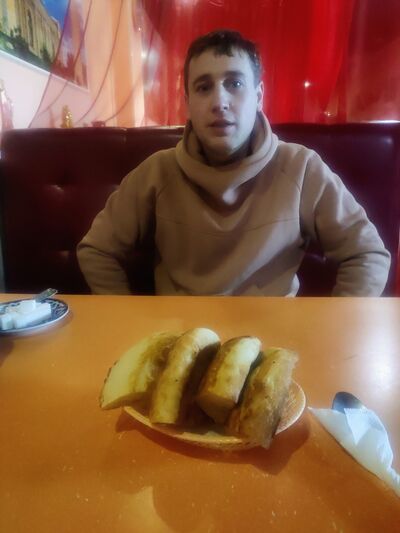  ,   Artem, 35 ,   ,   