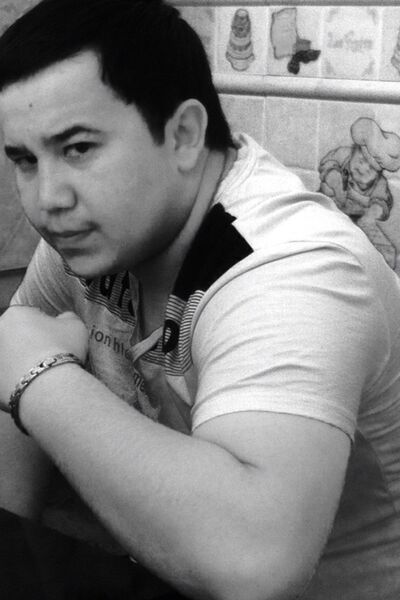  ,   Jon, 34 ,   