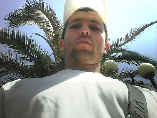  ,   Vlad, 41 ,   