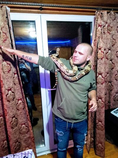  ,   Oleg, 24 ,   ,   , c , 