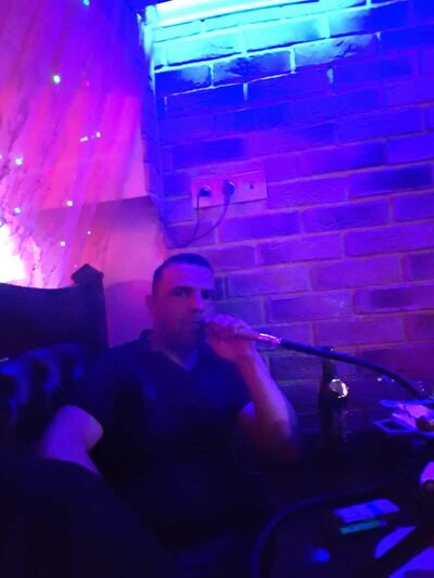  ,   Artur, 39 ,   c 