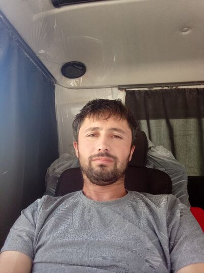  ,   Eraj, 32 ,   ,   