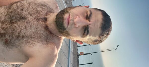  ,   Rafik, 27 ,   ,   