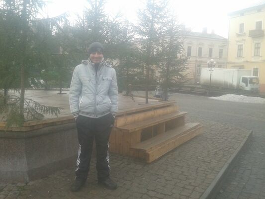  ,   VITALIK, 31 ,   ,   , c 