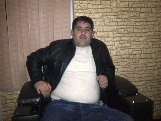  ,   Dima, 38 ,   