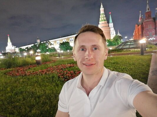  ,   Denis, 38 ,   ,   