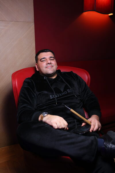  ,   Ryslan, 36 ,   ,   