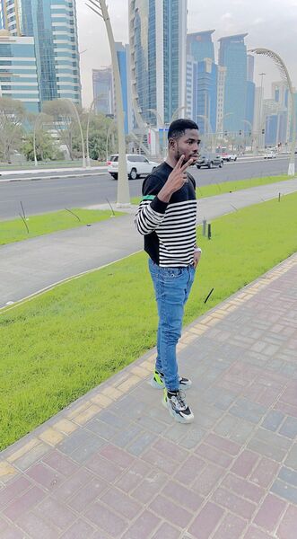  ,   Ernest, 32 ,     , c 