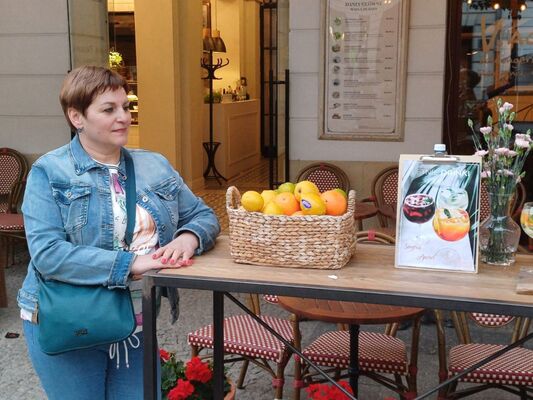  Warszawa,   , 52 ,   ,   , c , 