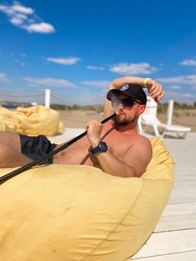  ,   Maksim, 38 ,   ,   , c , 