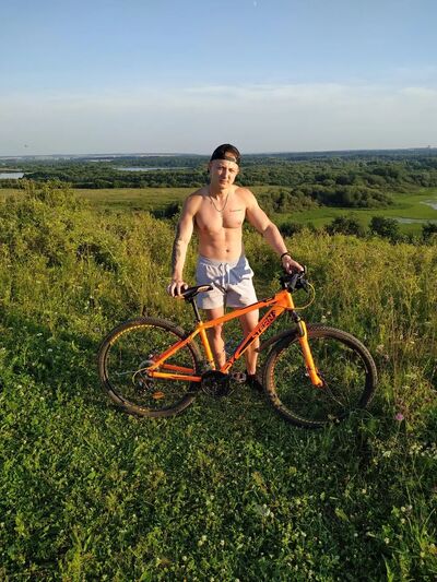  ,   Artem, 27 ,   ,   