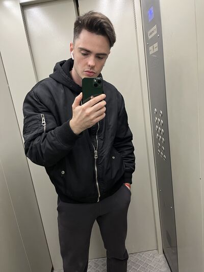  Soho,   , 25 ,   ,   