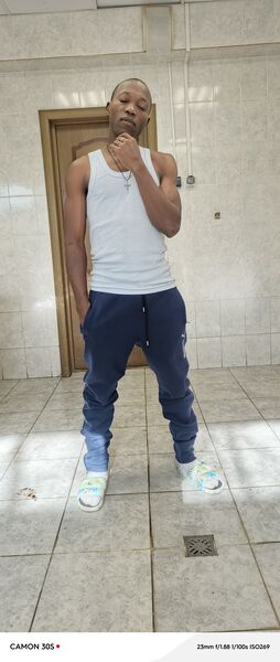  ,   Bvyuhoyhghhg, 25 ,   ,   