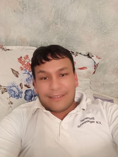  ,   Nozimjon, 35 ,   ,   