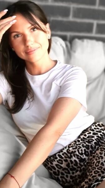  ,   Lena, 39 ,  