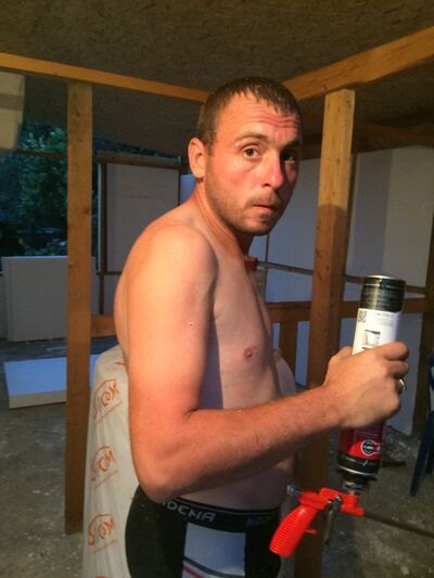 ,   Sasha, 41 ,   