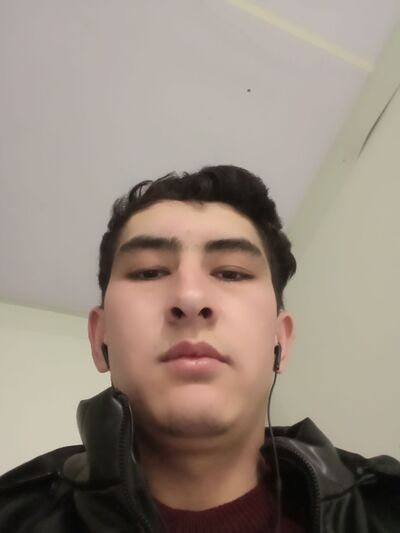  ,   Shoxrux, 21 ,   ,   