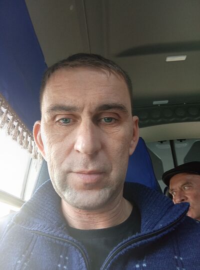  ,   Sergey, 40 ,   ,   