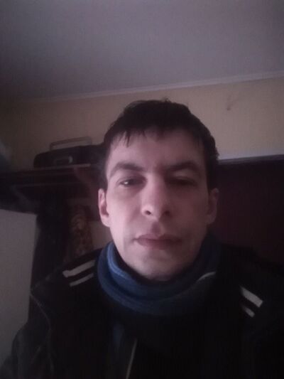  ,   Sergej, 40 ,     