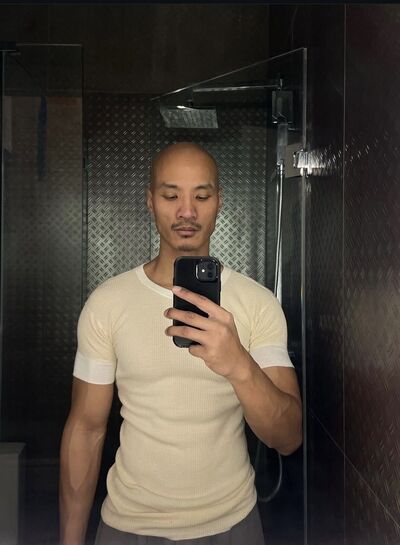  ,   Max, 33 ,   ,   