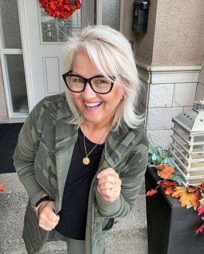  Lagos,   Danielle, 49 ,   ,   