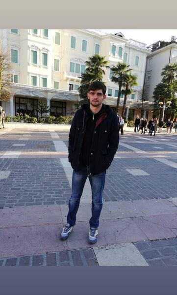  ,   Radu, 38 ,   ,   , c 