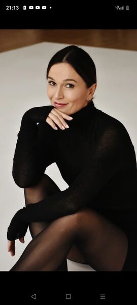  ,   Elena, 50 ,   c 