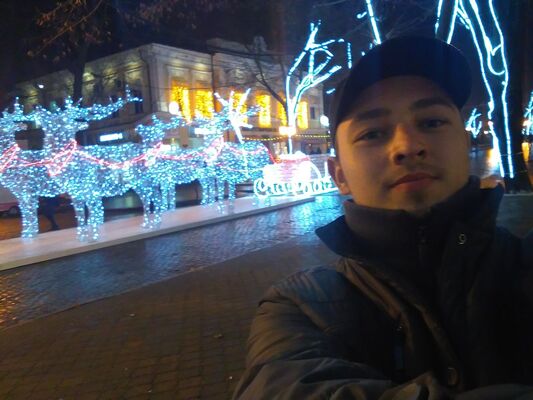  ,   Viktor, 26 ,   ,   , c 