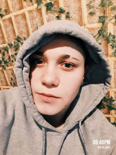  ,   Gabriela, 25 ,   ,   , c 